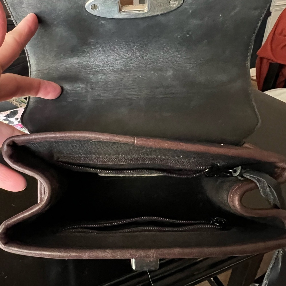 Brighton Chantilly vintage bag with dust cover - Picture 3 of 8